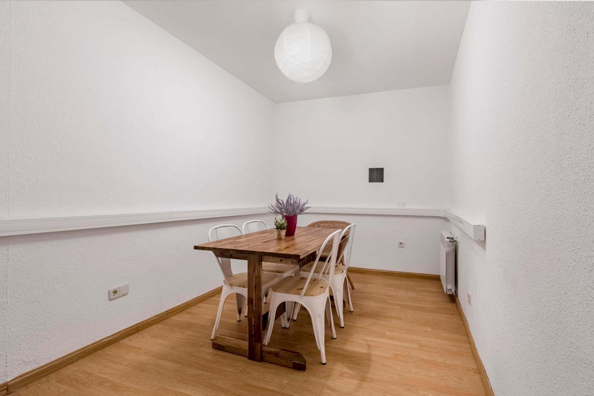 Precioso Piso En El Rastro By Bebalmy Apartment Madrid Exterior photo